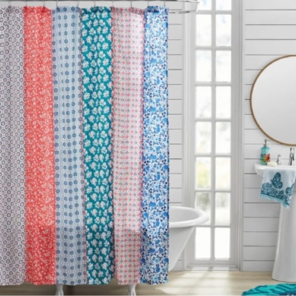 🌺 New Pioneer Woman Ditsy Florals Shower Curtain, Red Blue White